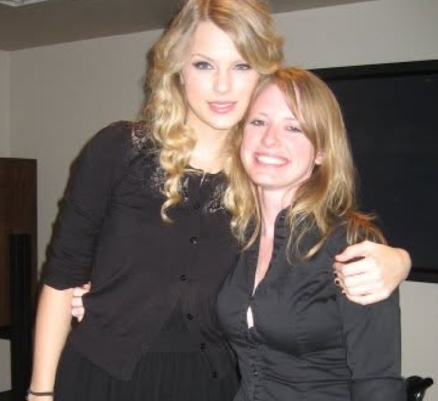 Bridget Hilton with Taylor Swift